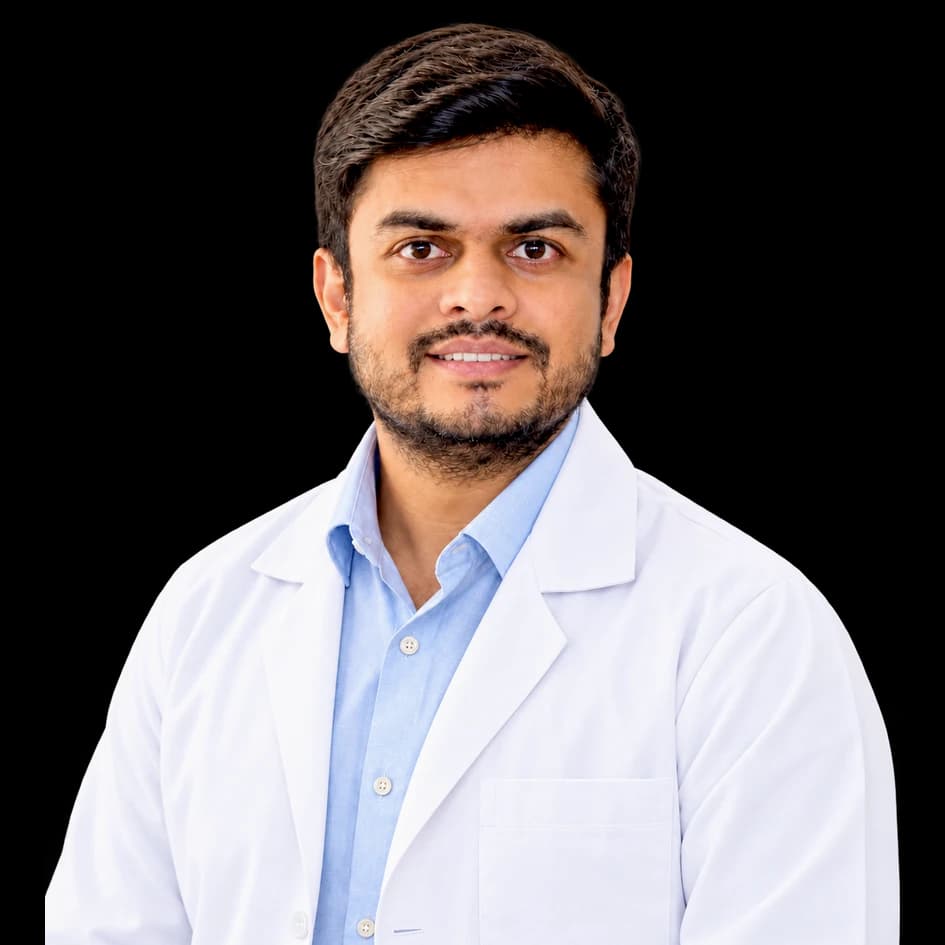Dr. Himanshu Koyani, Consultant Surgical Oncologist.